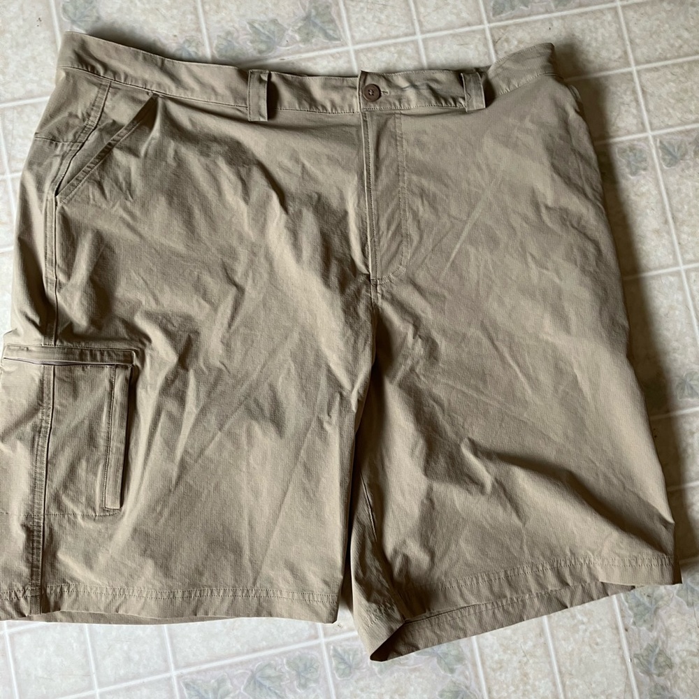 Under armour Tan Cargo Pocket nylon blend Shorts